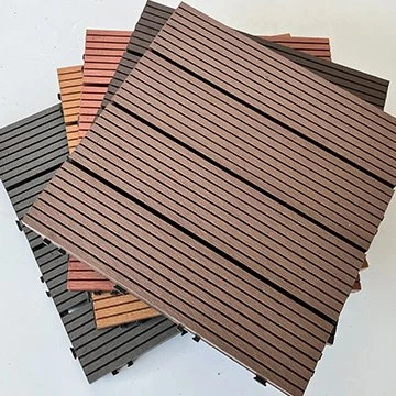 Splicing Plastic Wood Floor- Straight Stripes